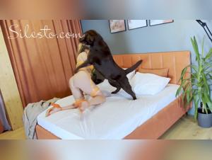 Zoophilie sans Réserve: Veronica Silesto et son Chien