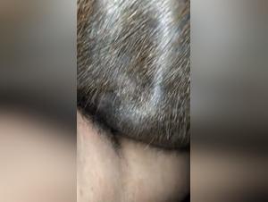 La maîtresse subit Buffalo dans une session intense