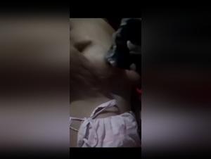 Zoophilie sauvage : Chien domine une femme dans acte brutal